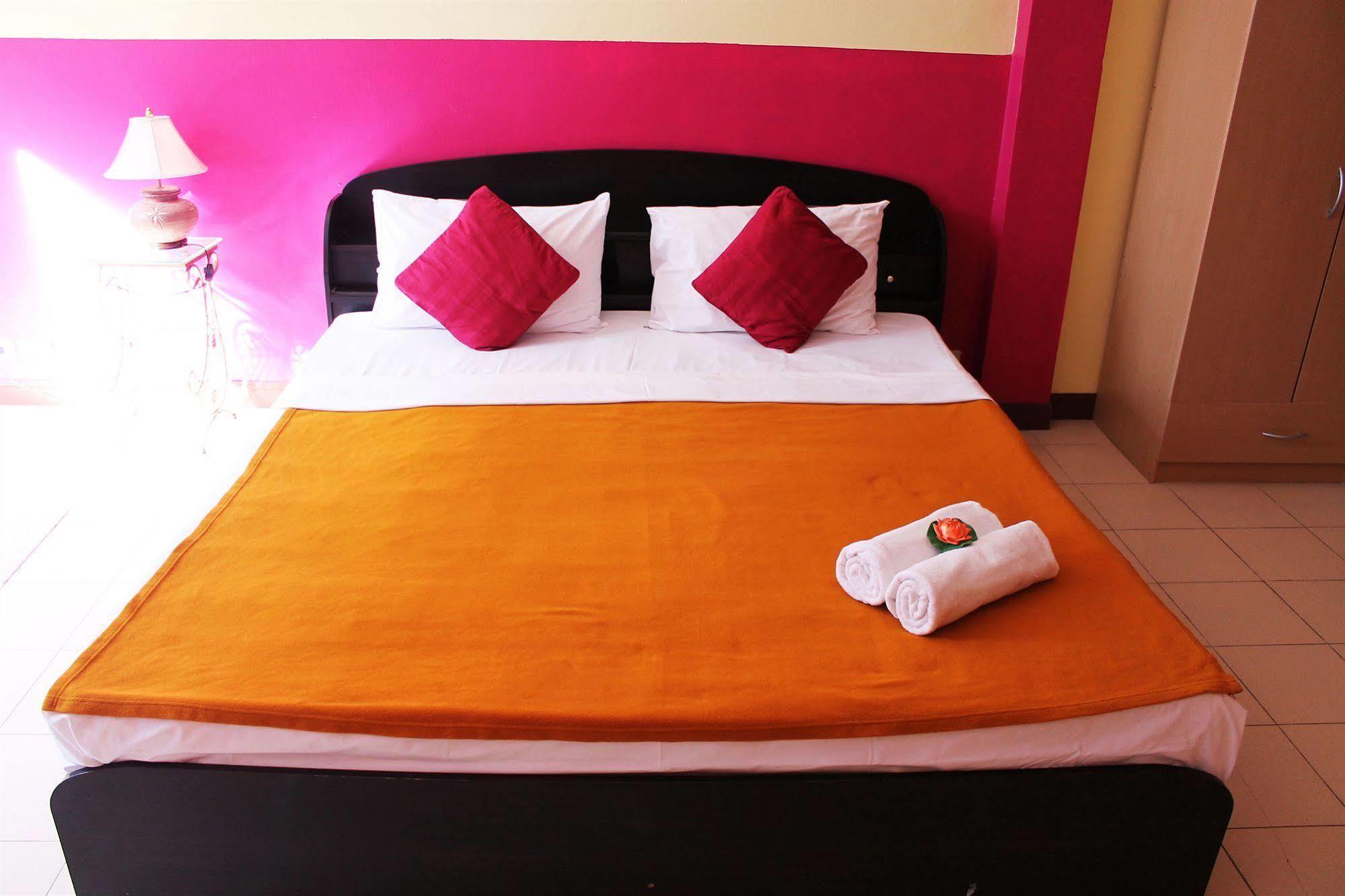 Welcome Marina Jomtien Exterior foto